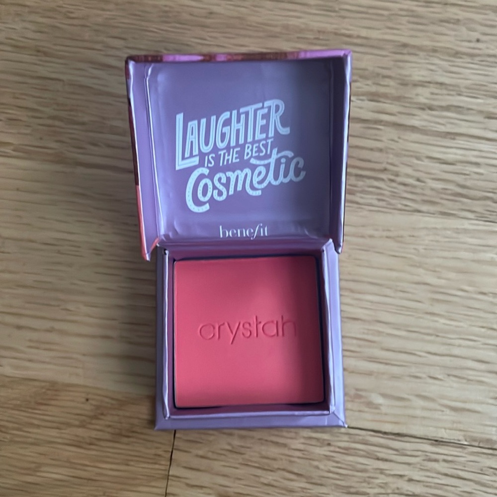 Mini Benefit Blush in Crystah